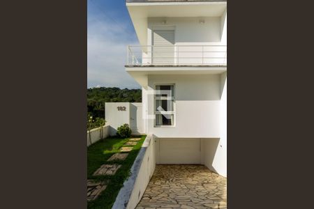 Casa para alugar com 620m², 5 quartos e 6 vagas Casa para alugar com 620m², 5 quartos e 6 vagasVista da Frente