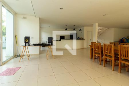 Casa para alugar com 620m², 5 quartos e 6 vagas Casa para alugar com 620m², 5 quartos e 6 vagasÁrea de Lazer