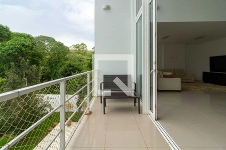 Casa para alugar com 620m², 5 quartos e 6 vagas Casa para alugar com 620m², 5 quartos e 6 vagasSala
