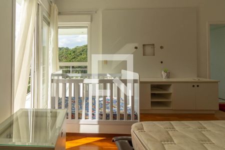 Casa para alugar com 620m², 5 quartos e 6 vagas Casa para alugar com 620m², 5 quartos e 6 vagasQuarto 3