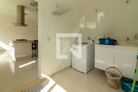 Casa para alugar com 620m², 5 quartos e 6 vagas Casa para alugar com 620m², 5 quartos e 6 vagasÁrea de Serviço