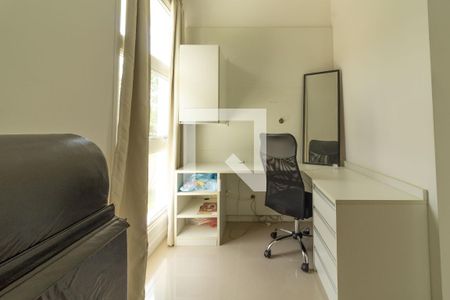 Casa para alugar com 620m², 5 quartos e 6 vagas Casa para alugar com 620m², 5 quartos e 6 vagasEscritório 2