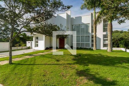 Casa para alugar com 620m², 5 quartos e 6 vagas Casa para alugar com 620m², 5 quartos e 6 vagasVisão Geral