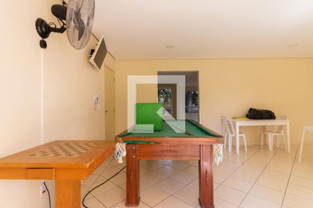 Apartamento para alugar com 48m², 2 quartos e 1 vaga Apartamento para alugar com 48m², 2 quartos e 1 vagaSala de Jogos