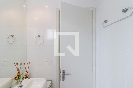 Apartamento para alugar com 48m², 2 quartos e 1 vaga Apartamento para alugar com 48m², 2 quartos e 1 vagaBanheiro