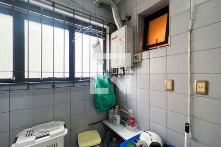 Apartamento à venda com 188m², 3 quartos e 2 vagasÁrea de Serviço