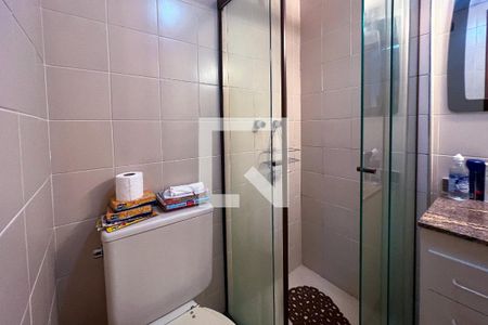 Apartamento à venda com 188m², 3 quartos e 2 vagasBanheiro da Suíte 1