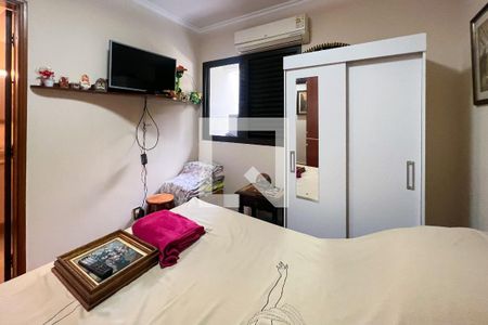 Apartamento à venda com 188m², 3 quartos e 2 vagasSuíte 1