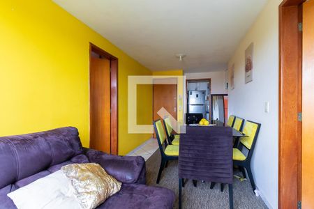 Sala de apartamento à venda com 3 quartos, 60m² em Itaquera, São Paulo