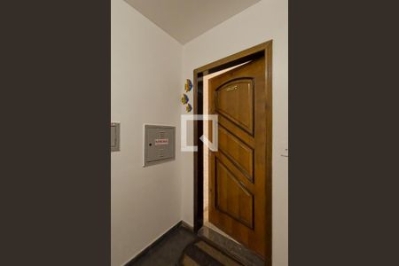 Apartamento à venda com 61m², 2 quartos e 1 vagaEntrada