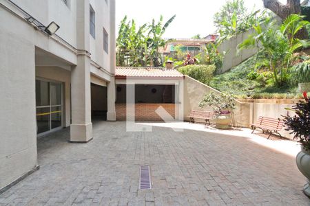 Apartamento para alugar com 64m², 2 quartos e 1 vagaÁrea comum