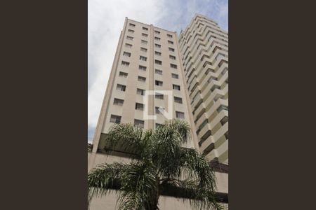 Apartamento para alugar com 64m², 2 quartos e 1 vagaFachada