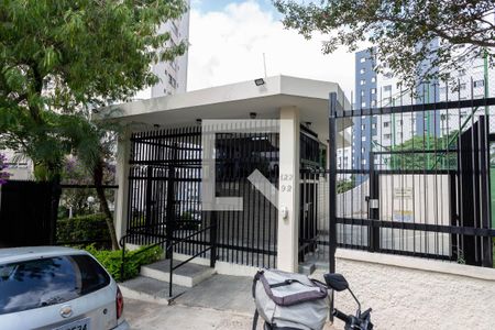 Apartamento para alugar com 62m², 2 quartos e 1 vaga Apartamento para alugar com 62m², 2 quartos e 1 vagaFachada