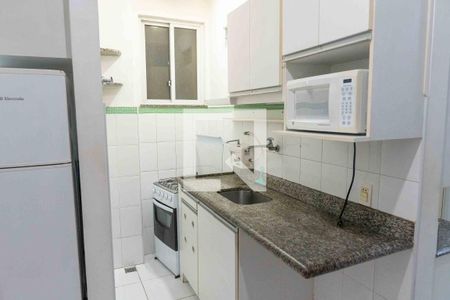 Sala e Cozinha de kitnet/studio à venda com 1 quarto, 35m² em Centro, Niterói