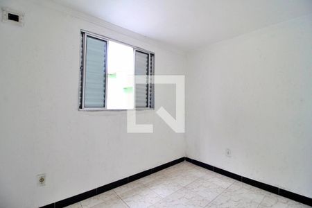 Quarto 2 de casa para alugar com 2 quartos, 40m² em Parque Erasmo Assunção, Santo André