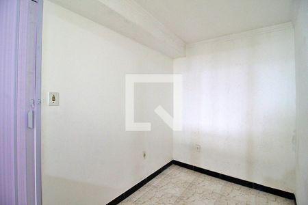 Quarto 1 de casa para alugar com 2 quartos, 40m² em Parque Erasmo Assunção, Santo André