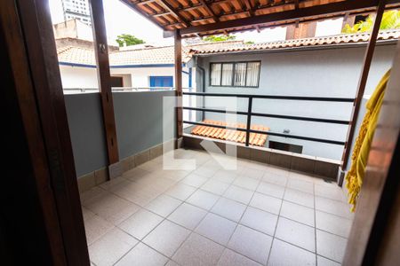 Casa à venda com 340m², 4 quartos e 4 vagasSuíte 2, varanda