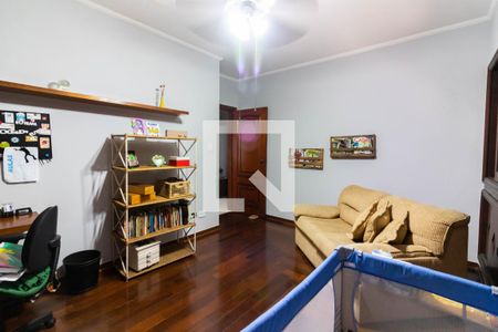 Casa à venda com 340m², 4 quartos e 4 vagasSuíte 1