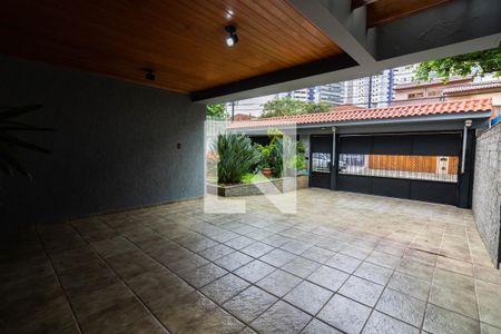 Casa à venda com 340m², 4 quartos e 4 vagasGaragem