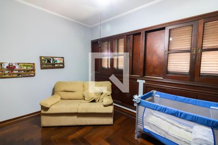 Casa à venda com 340m², 4 quartos e 4 vagasSuíte 1