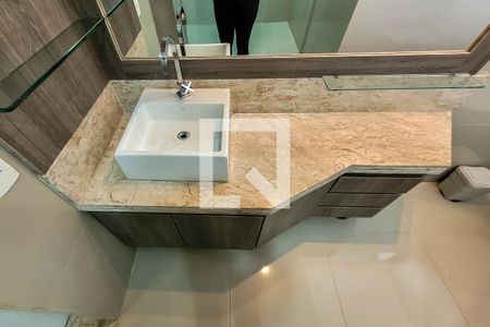 Apartamento para alugar com 150m², 3 quartos e 2 vagasBanheiro Quarto 3- Suíte