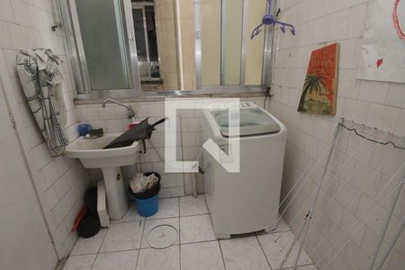 Apartamento à venda com 118m², 3 quartos e 1 vagaÁrea de Serviço