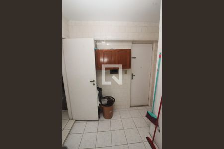 Apartamento à venda com 118m², 3 quartos e 1 vagaÁrea de Serviço