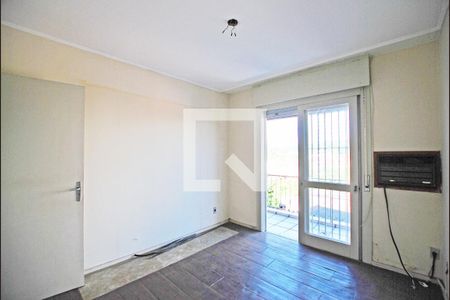Quarto de apartamento à venda com 1 quarto, 44m² em Medianeira, Porto Alegre