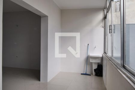 Casa para alugar com 376m², 3 quartos e 6 vagasÁrea de Serviço