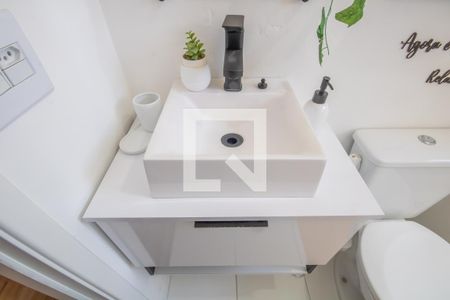 Banheiro Social de apartamento à venda com 2 quartos, 55m² em São Pedro, Osasco