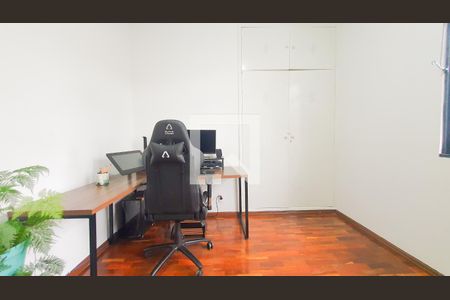 Apartamento à venda com 84m², 3 quartos e 1 vagaQuarto 02