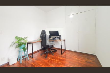 Apartamento à venda com 84m², 3 quartos e 1 vagaQuarto 02