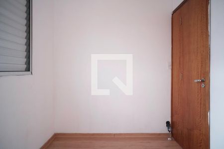 Quarto de apartamento à venda com 3 quartos, 58m² em Conjunto Habitacional Padre Manoel da Nóbrega, São Paulo