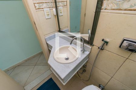 Apartamento para alugar com 70m², 2 quartos e sem vagaBanheiro