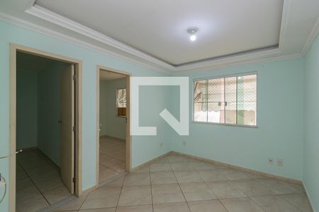 Sala de apartamento para alugar com 2 quartos, 70m² em Brás de Pina, Rio de Janeiro