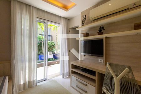 Apartamento à venda com 485m², 5 quartos e 3 vagasSuite 2