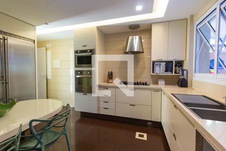 Apartamento à venda com 485m², 5 quartos e 3 vagasCozinha
