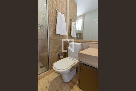 Apartamento à venda com 485m², 5 quartos e 3 vagasBanheiro Suite 2