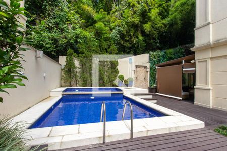 Apartamento à venda com 485m², 5 quartos e 3 vagasVaranda