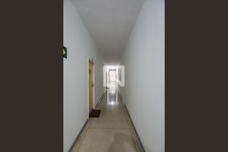 Apartamento para alugar com 88m², 2 quartos e sem vaga Apartamento para alugar com 88m², 2 quartos e sem vagaCorredor