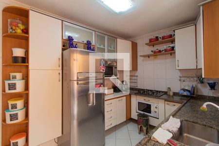 Casa para alugar com 220m², 3 quartos e 4 vagasCozinha