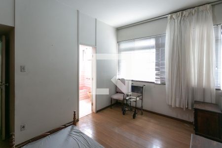 Suíte de apartamento à venda com 3 quartos, 139m² em Funcionários, Belo Horizonte