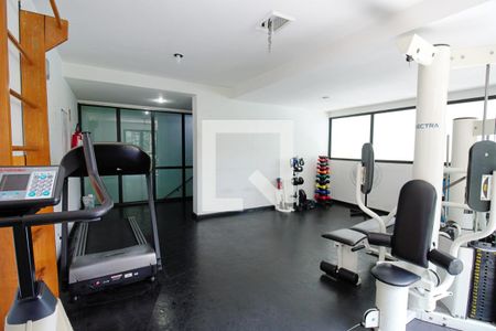 Apartamento à venda com 170m², 4 quartos e 3 vagasÁrea comum - Academia