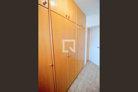 Apartamento à venda com 170m², 4 quartos e 3 vagasCloset da suíte 1
