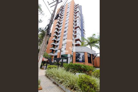 Apartamento à venda com 170m², 4 quartos e 3 vagasFachada e portaria