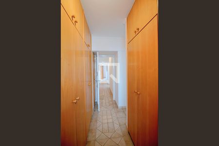 Apartamento à venda com 170m², 4 quartos e 3 vagasCloset da suíte 1