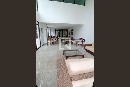 Apartamento à venda com 170m², 4 quartos e 3 vagasÁrea comum - Salão de festas