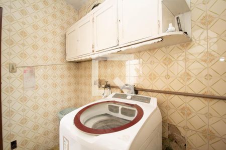 Casa à venda com 258m², 4 quartos e 2 vagasÁrea de Serviço