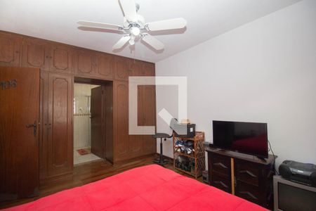 Casa à venda com 258m², 4 quartos e 2 vagasQuarto 4 - Suíte 3