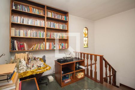 Casa à venda com 258m², 4 quartos e 2 vagasEscritório